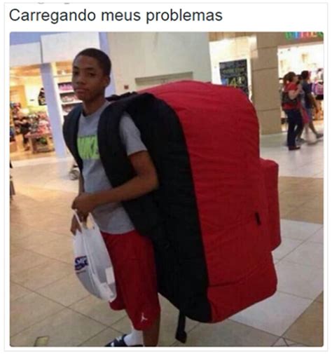 mochila grande meme